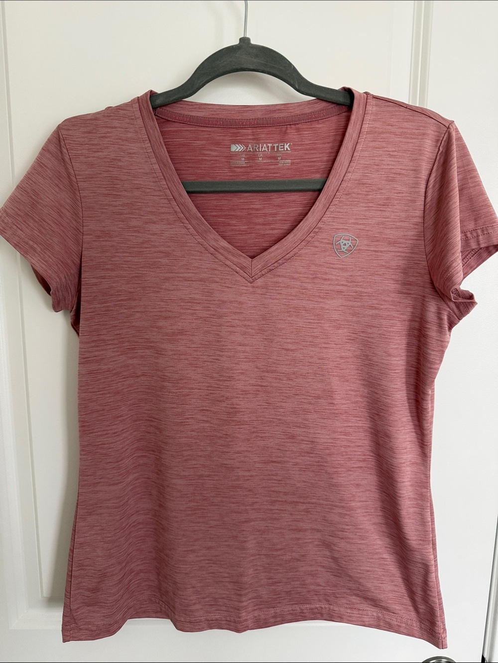 AriatTek Women's Short-Sleeve V-Neck Top - Rose